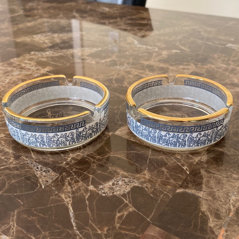 Jeannette Patrician Ashtrays - Set of 2
